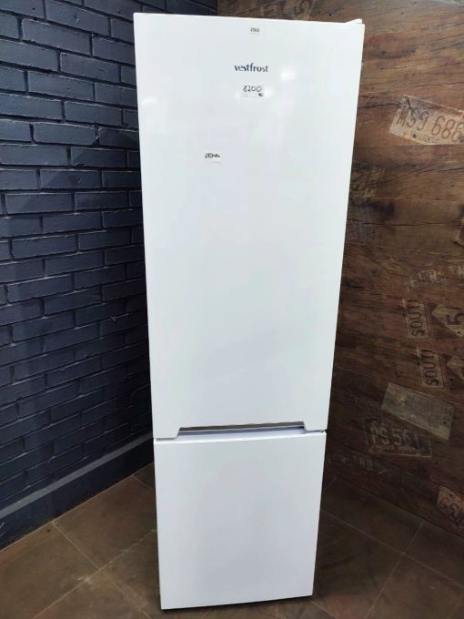 Холодильник двокамерний Vestfrost CW286W БУ